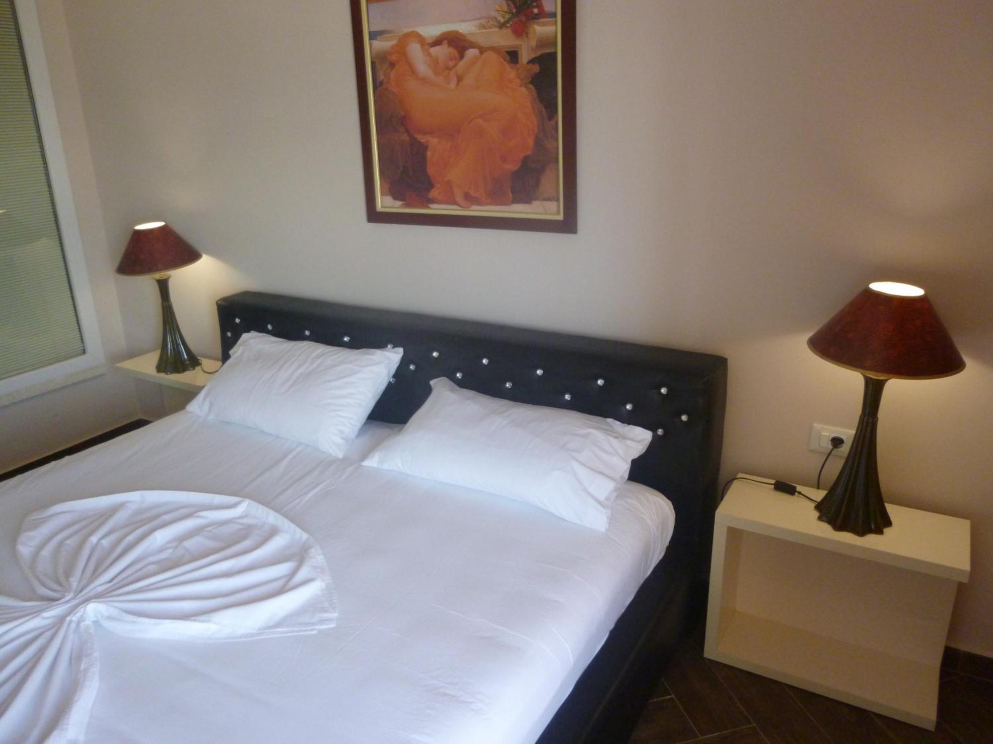 Villamaria Hotel Zverneci المظهر الخارجي الصورة